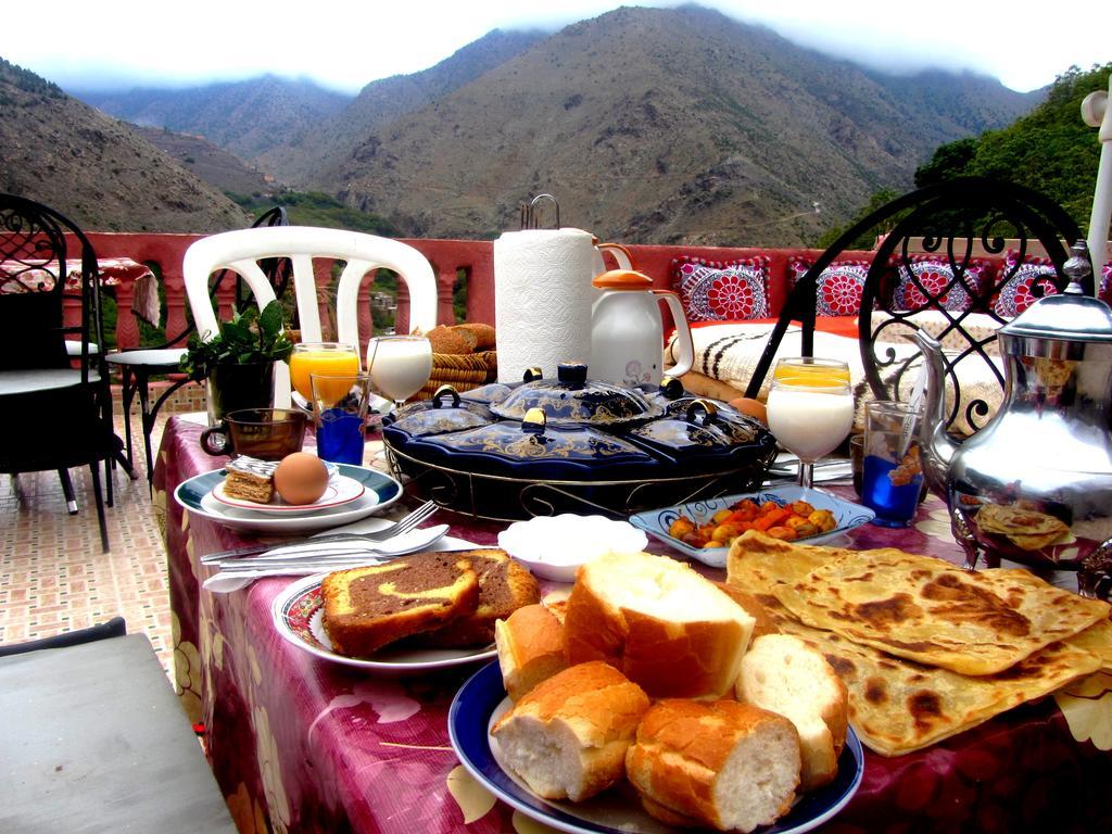 Chez Les Berberes Bed & Breakfast อิมลิล ภายนอก รูปภาพ